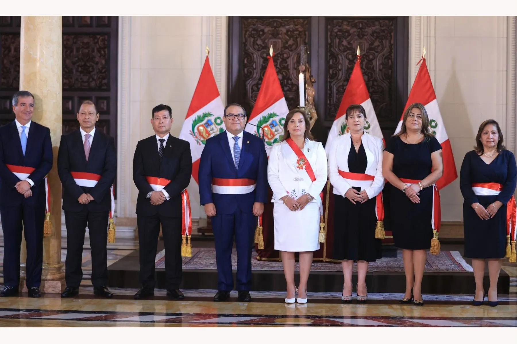 Reacción al nuevo gabinete de Otárola