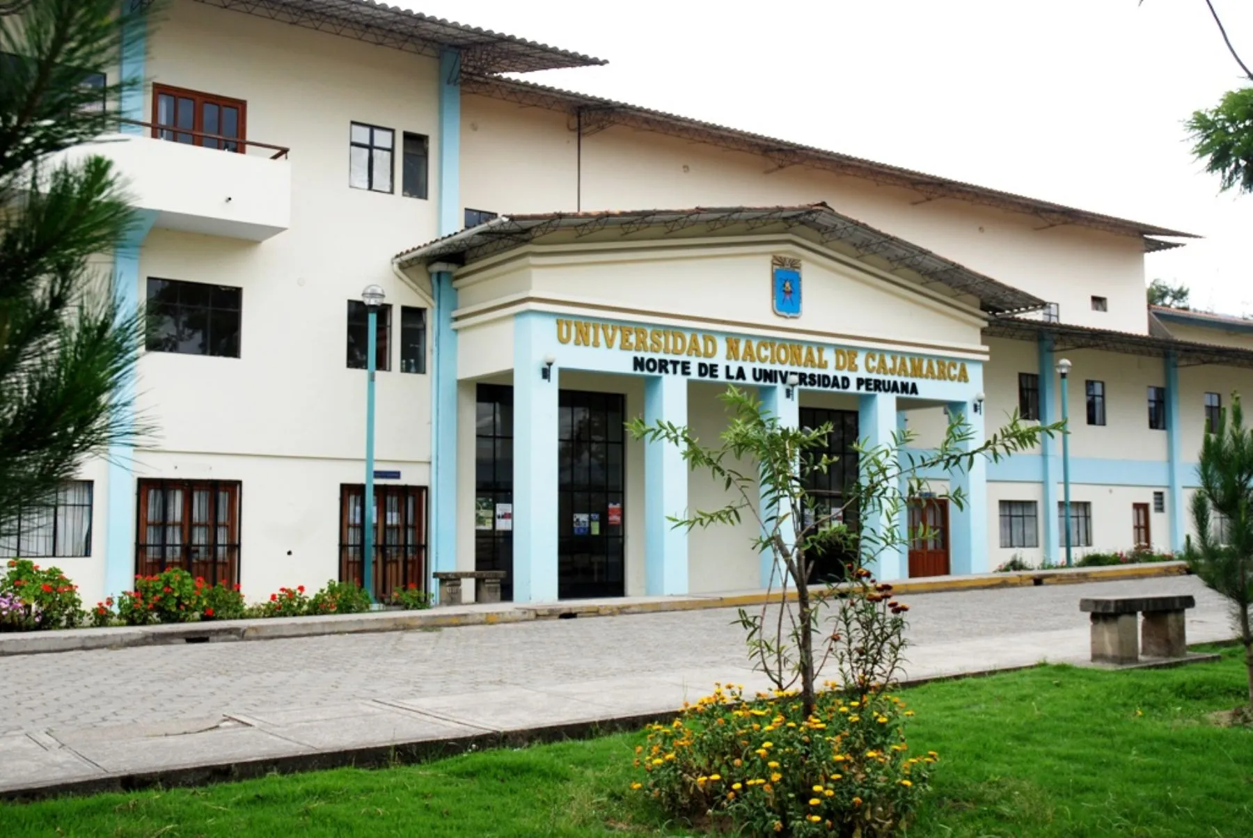 La otra cara de la educación superior: inversión sin gestión